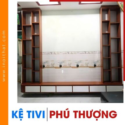 Kệ Tivi chữ U tủ kịch trần trang trí tại phường Phú Thượng