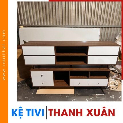 Kệ Tivi đóng sẵn đa dạng mẫu mã tại xã Thanh Xuân