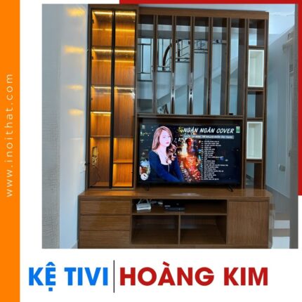Kệ Tivi vách ngăn cột đứng kèm tủ cánh kính tại xã Hoàng Kim